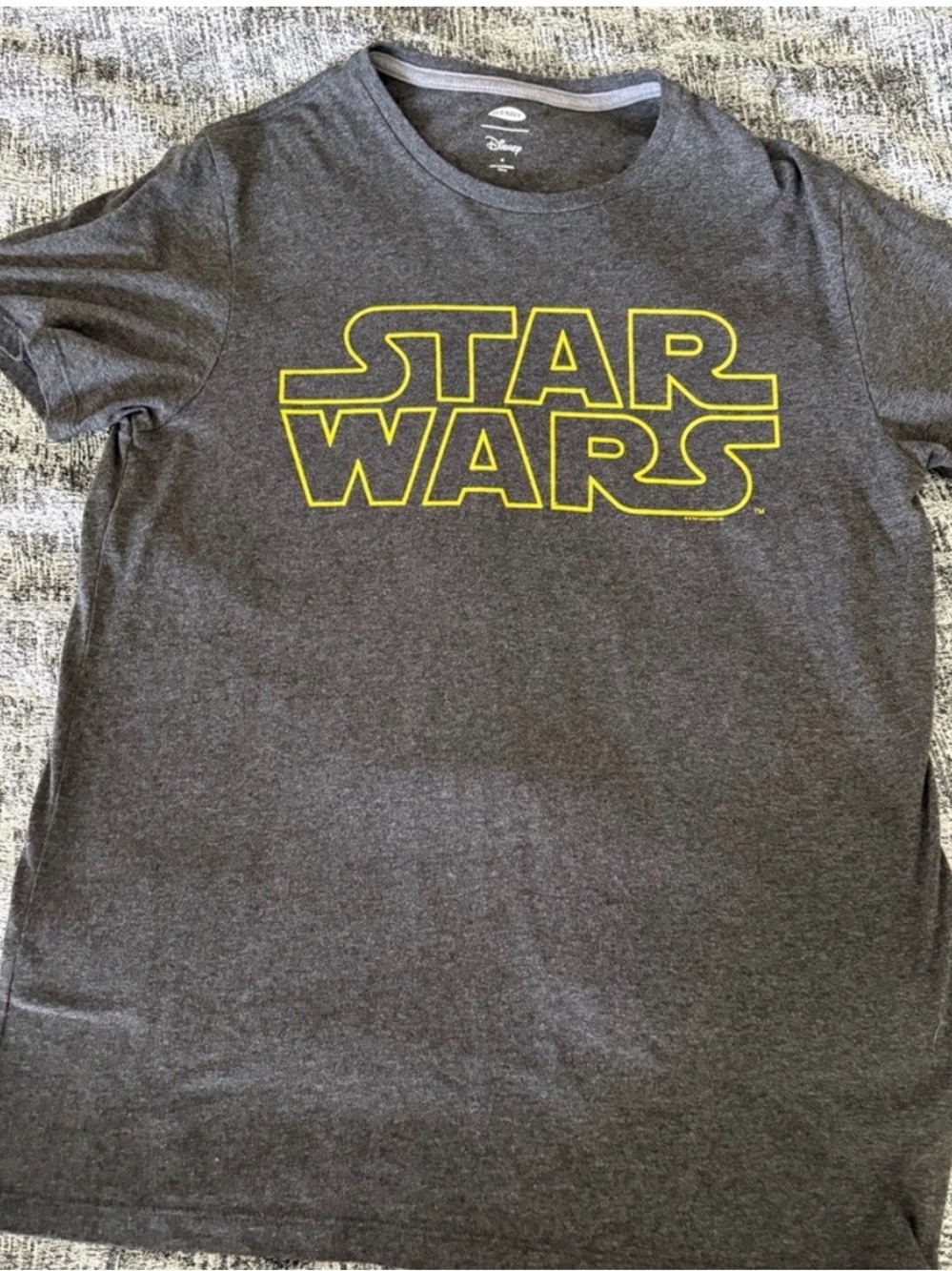 Star Wars Old Navy Disney Gray Men’s T-Shirt Size Medium